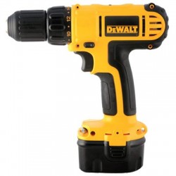 TALADRO ATORNILLADOR 3/8 pulgadas 12V C/2 BAT DWC712K2 DEWALT - Envío Gratuito